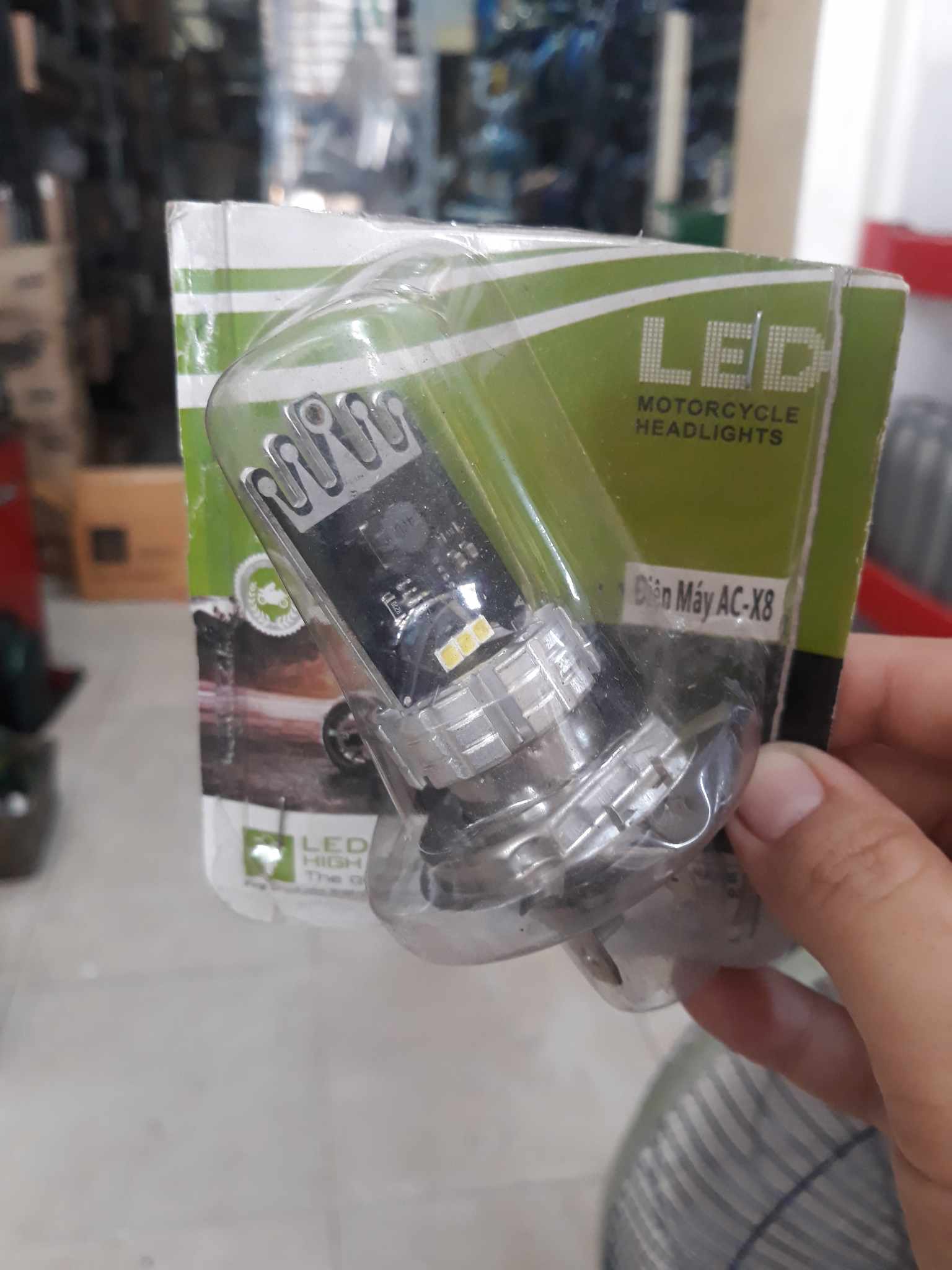 Đèn Led Gương Miện dành cho xe máy RS (3 chân)