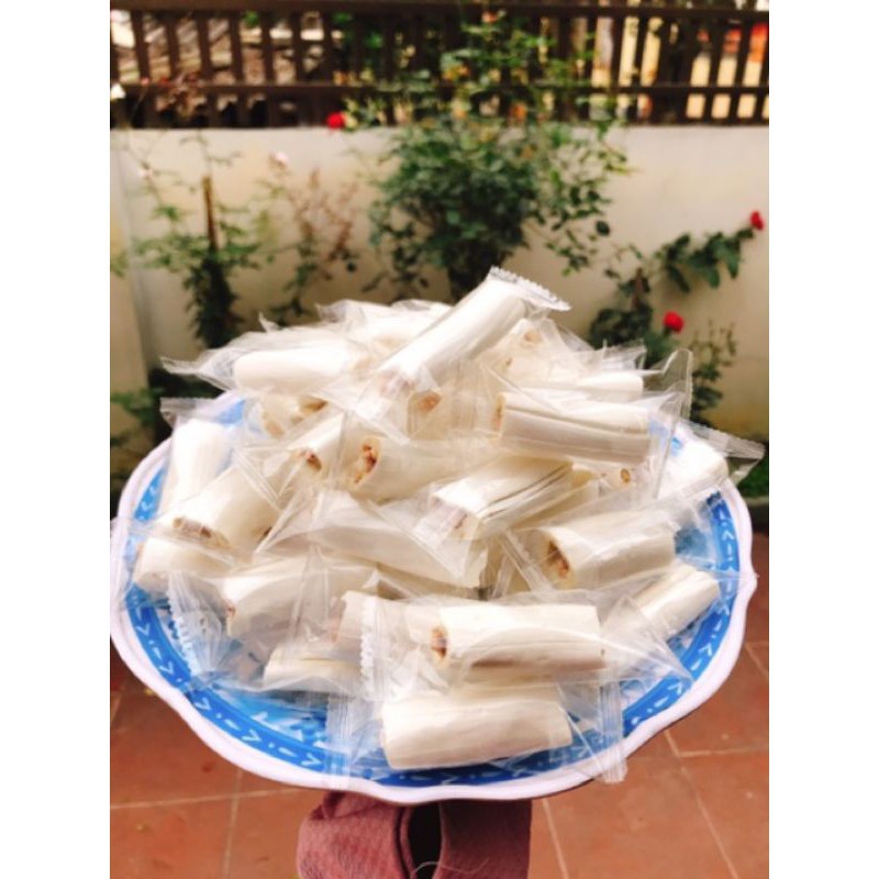 1kg KẸO DỒI / KẸO LẠC - ngon, đặc biệt