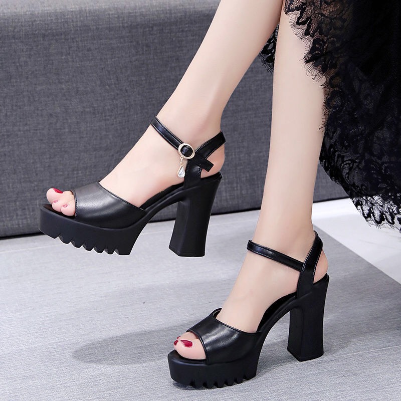 Sandal có gót 9p, siêu êm và nhẹ