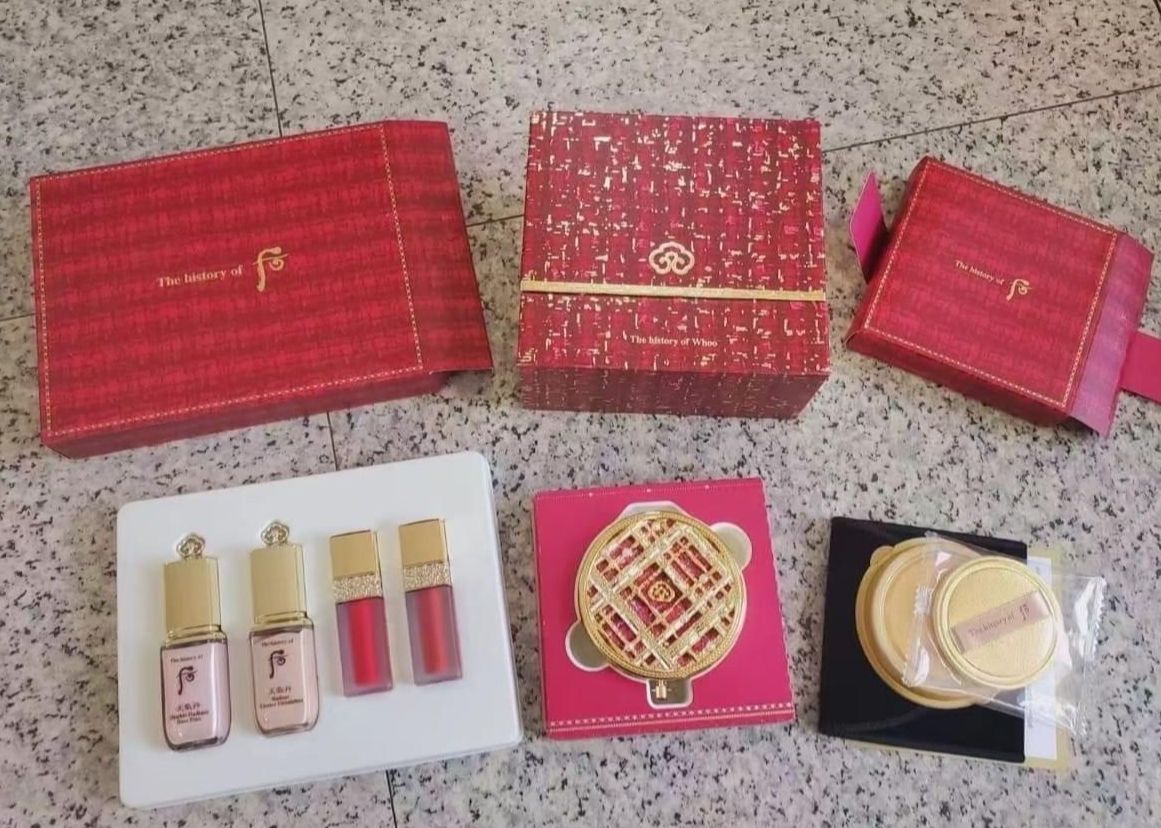 Set Phấn Phủ Nén Whoo Luxury Royal Pact Limited Special Set.