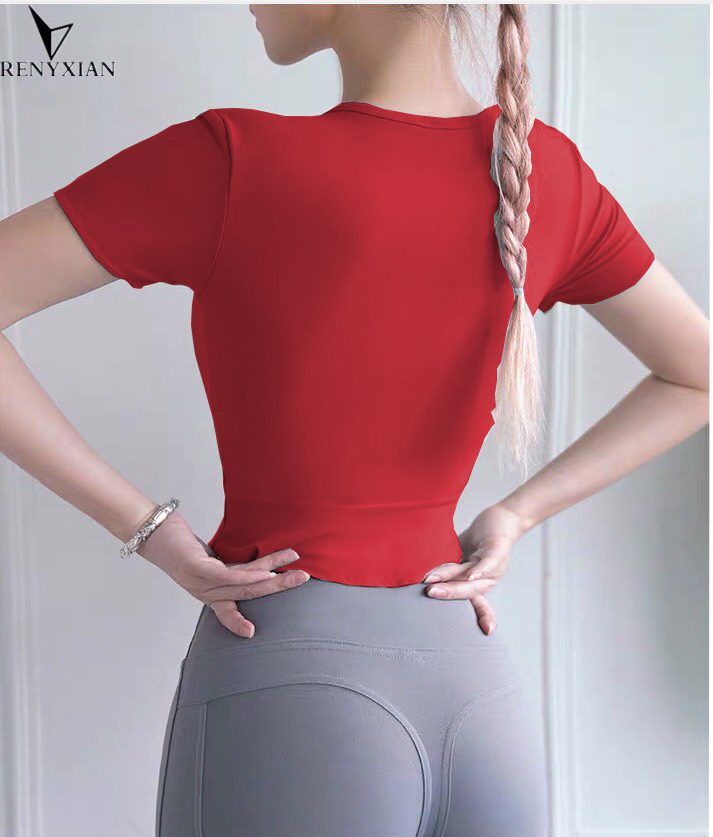 Áo croptop dây rút có mút sẵn