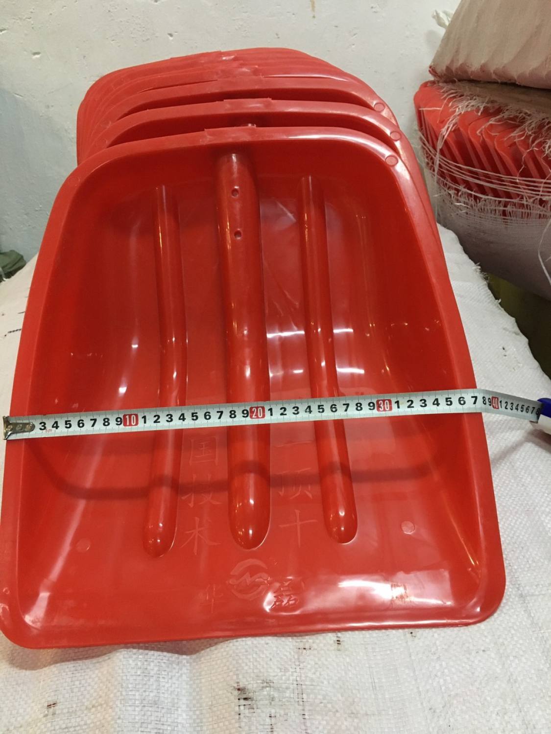 Xẻng nhựa ,xẻng xúc  cỡ lớn 420x370mm