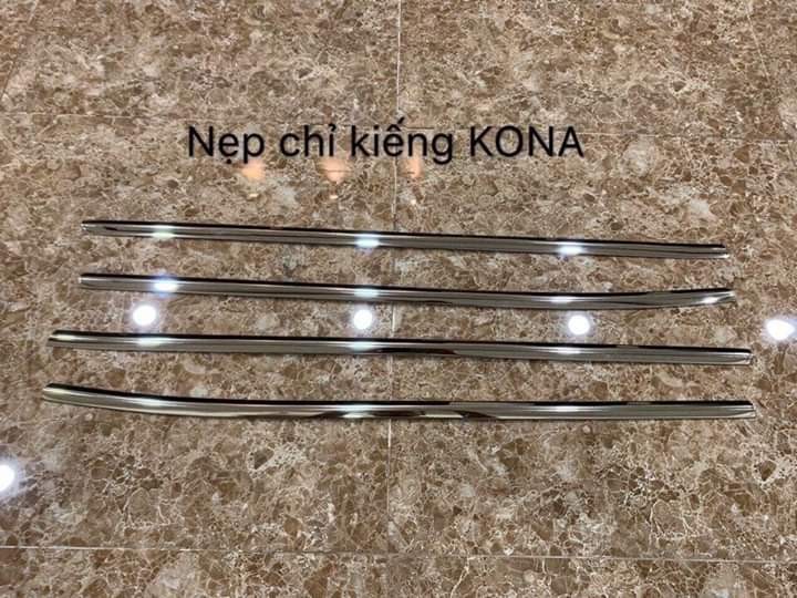 Ốp Viền Cong + Nẹp Chân Kính Inox Xe KONA 2018 2019 2020 2021 2022 - Chất Liệu Inox 304 Sáng Bóng, Phụ Kiện Trang Trí Ngoại Thất Tuyệt Vời Cho Xe