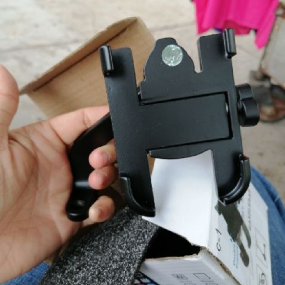 [HCM]kẹp giá đỡ điện thoại C2 trên xe máy