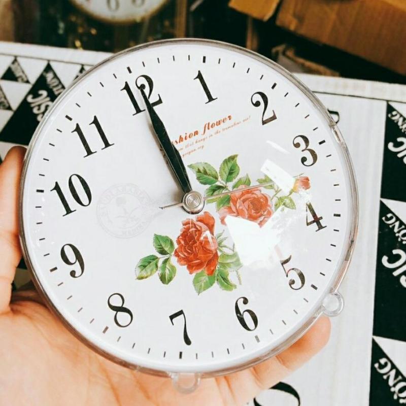 Đồng hồ báo thức in hình mặt số theo yêu cầu (mặt tròn) bán chạy
