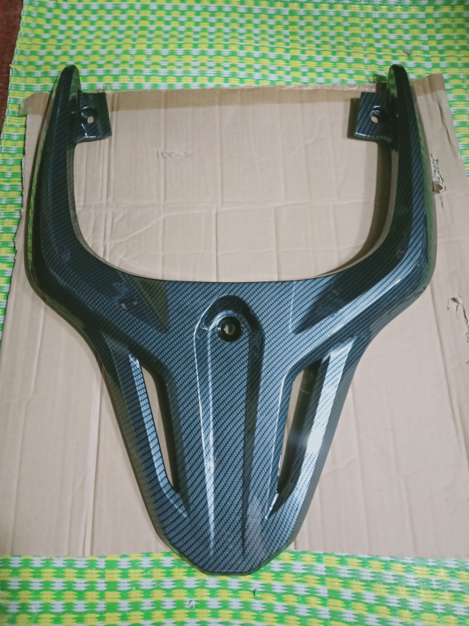 ỐP CẢNG SH 2020 CARBON ( TAY DẮT)- ARTISAR