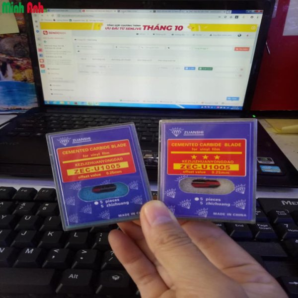 2 Lưỡi dao máy cắt chữ đề can có khấc