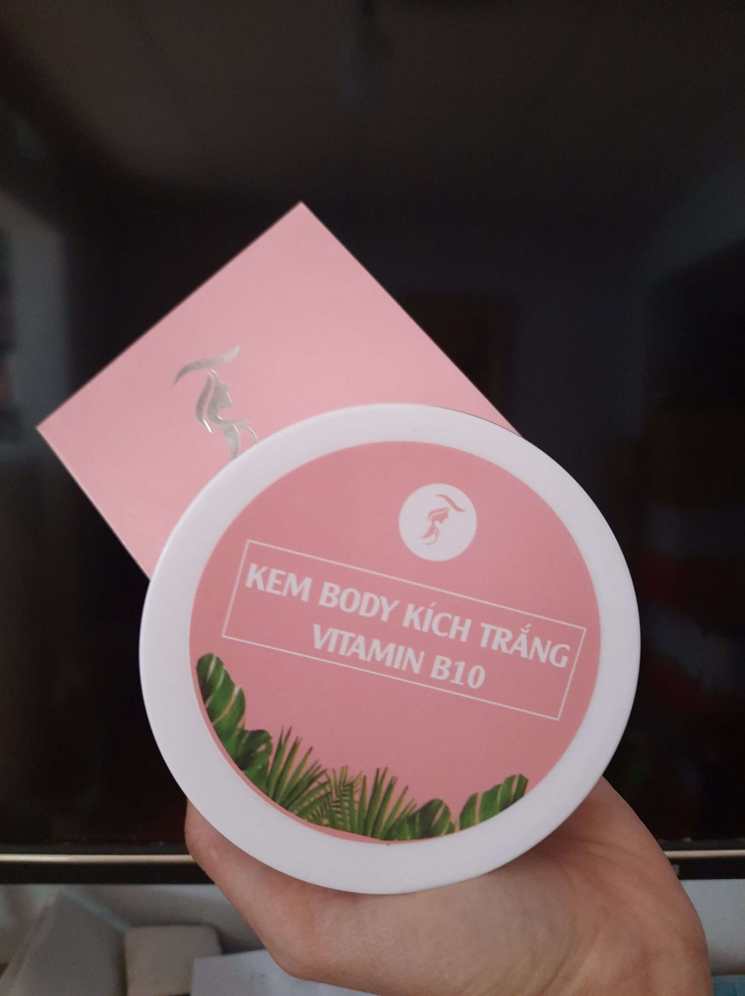 [HCM]Kem body kích trắng vitamin B10 TÓC TIÊN