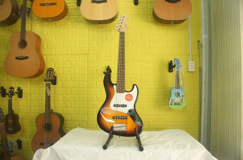 Đàn Guitar Bass Fender SQUIER Affinity Series™ Jazz Bass® 0371575532