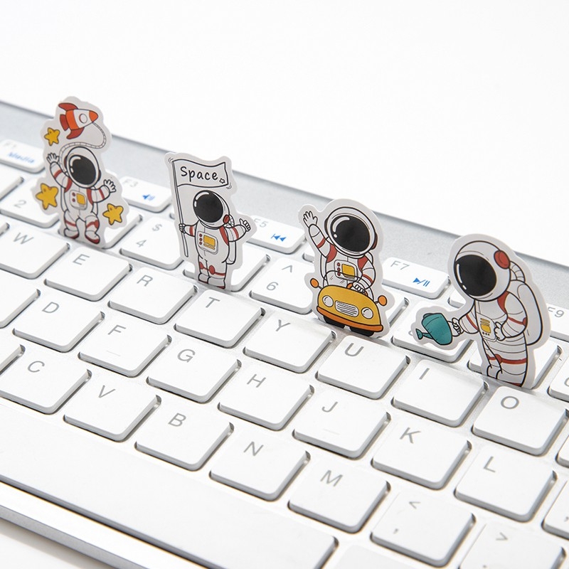 Hộp 45 sticker hình dán chủ đề phi hành gia
