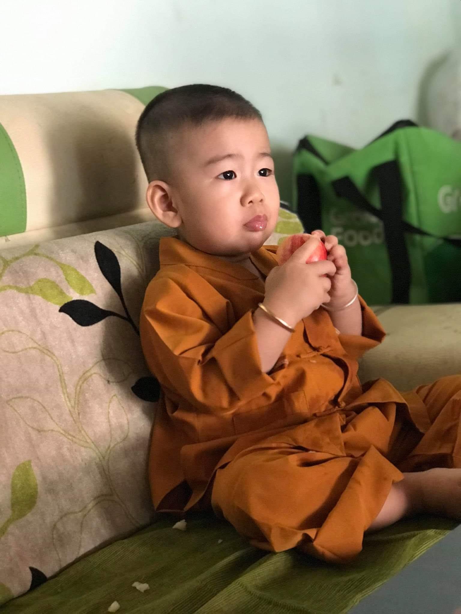 [HCM]Đồ lam đi chùa bé trai