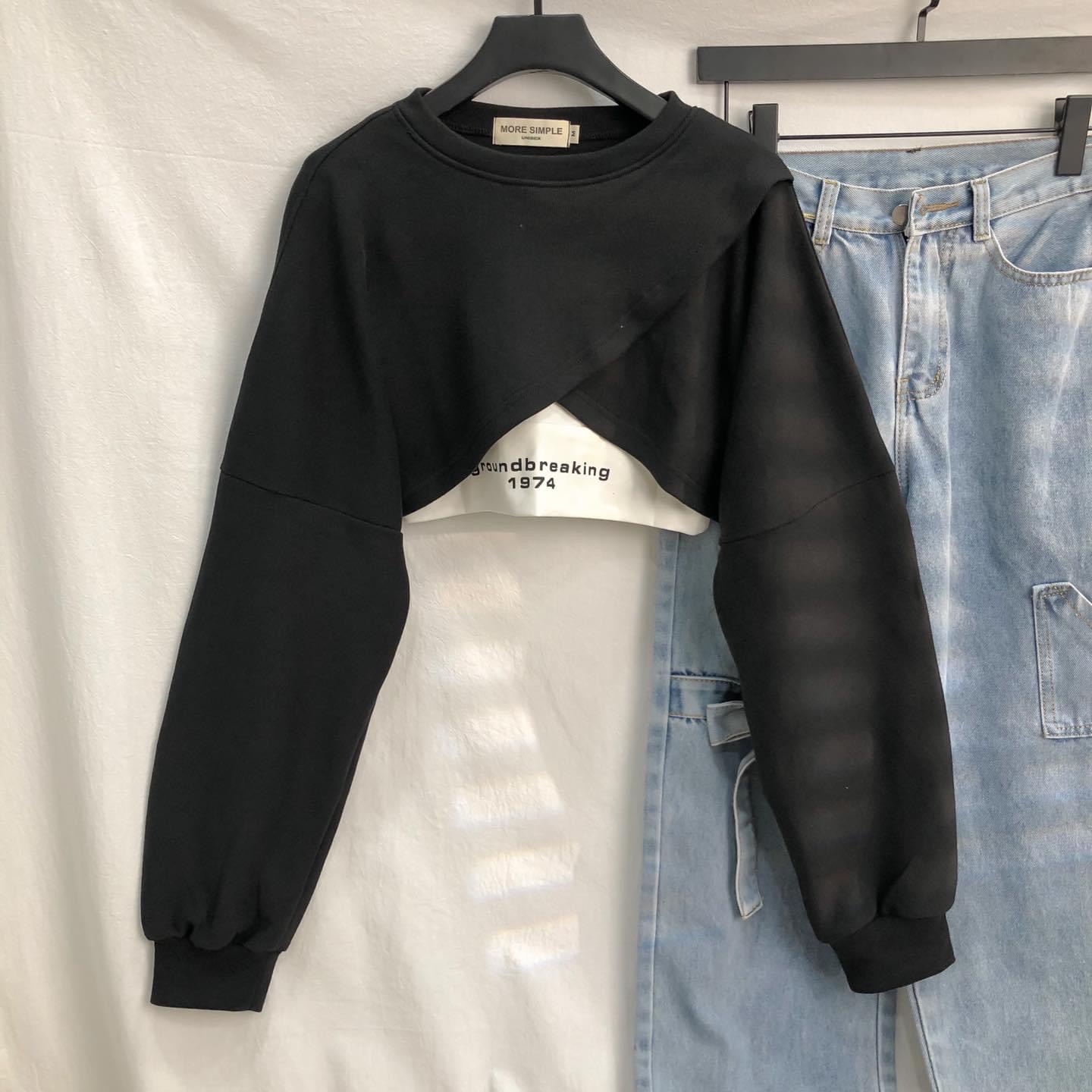 Set áo 2 món croptop đắp chéo 1974