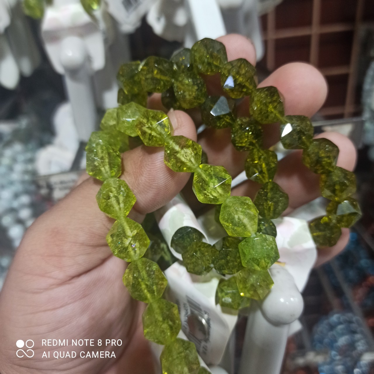 Vòng Tay Phong Thủy Đá Peridot kiểu bát giác