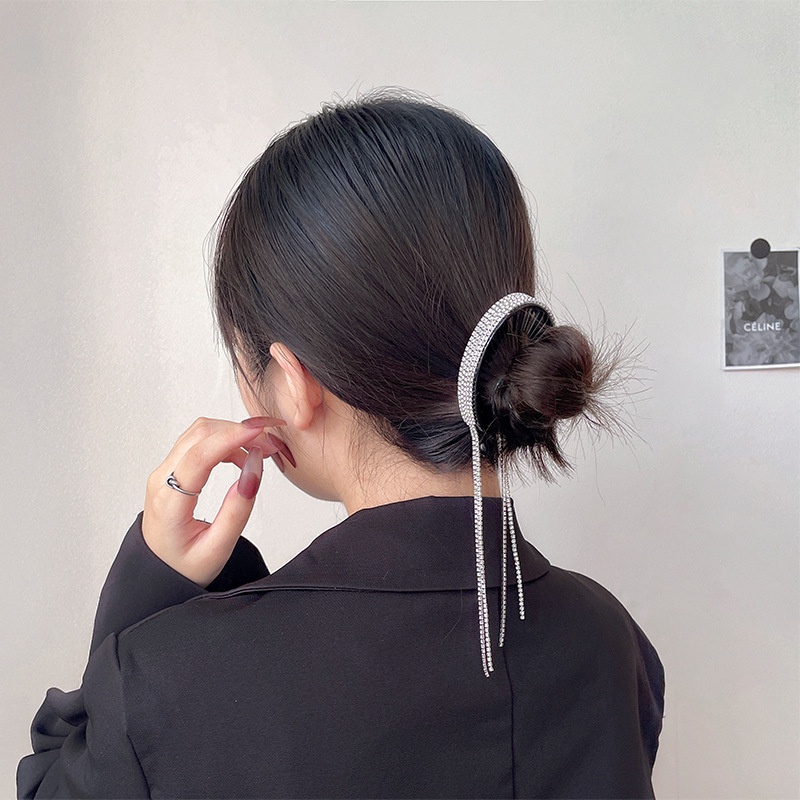 Kẹp búi tóc đính đá phong cách Hàn Quốc