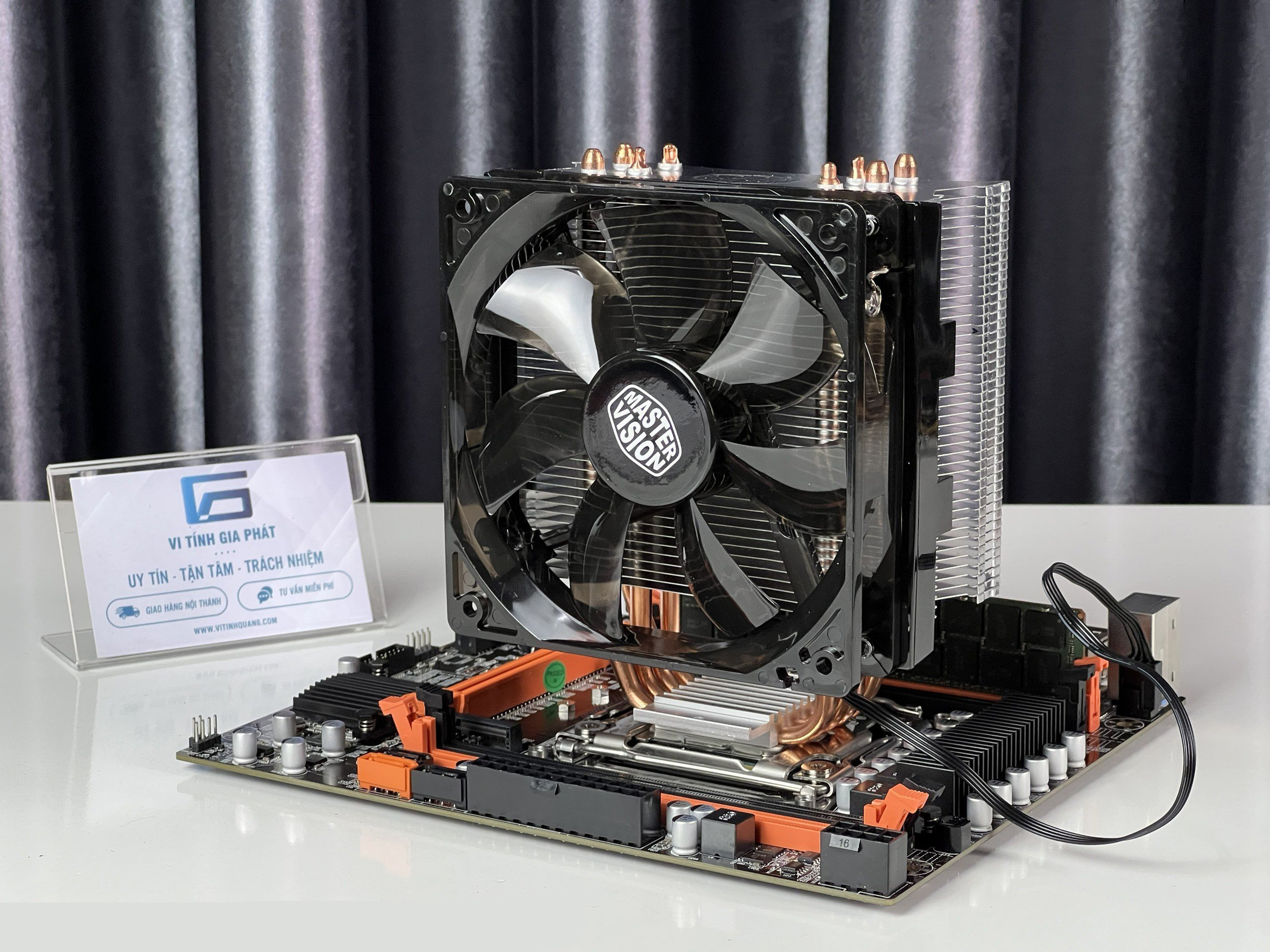 Combo X99 + CPU 2696 V3 + Ram3 32G + K400 (xung nhịp cao chiến Game , nhân luồng nhiều chạy máy ảo , Nox , Render Video)