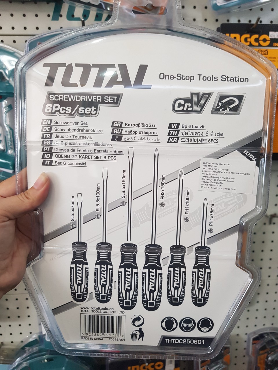 Bộ 6 tua vít dẹp và bake Total THTDC250601