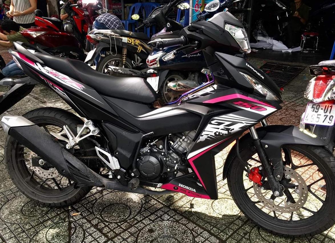 Tem rời winner đen trắng hồng