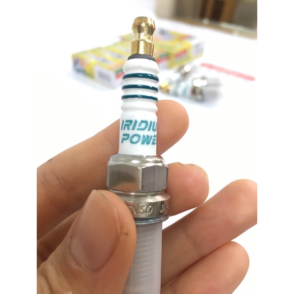 Bugi Denso Iridium IK20 - Giác 16 Chân Ngắn ren 14 (bugi bạch kim)