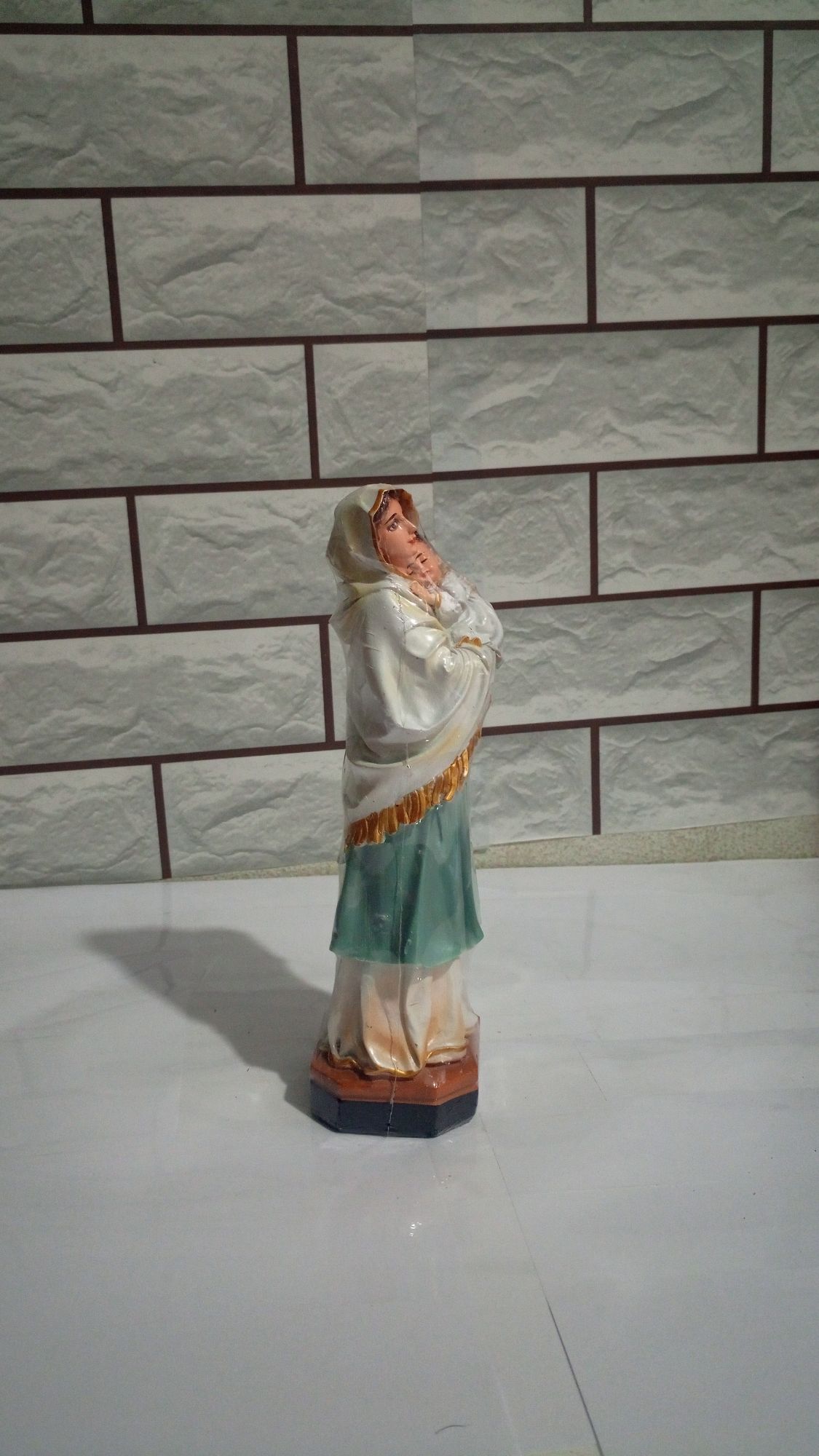 Đức Mẹ Bế Chúa