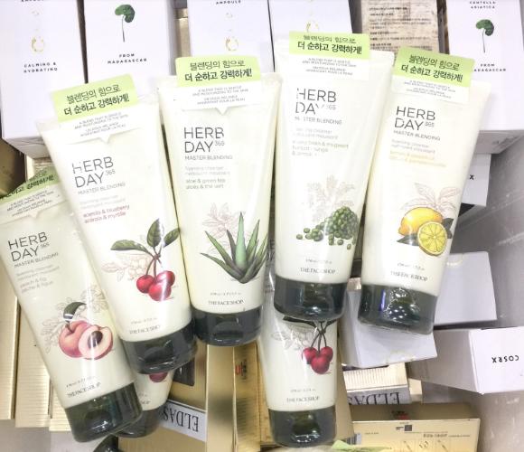 [Best Seller] Sữa rửa mặt Herb Day 365 Cleansing Foam Dạng Tuýp 170ml [Chanh - Nha Đam - Đậu]