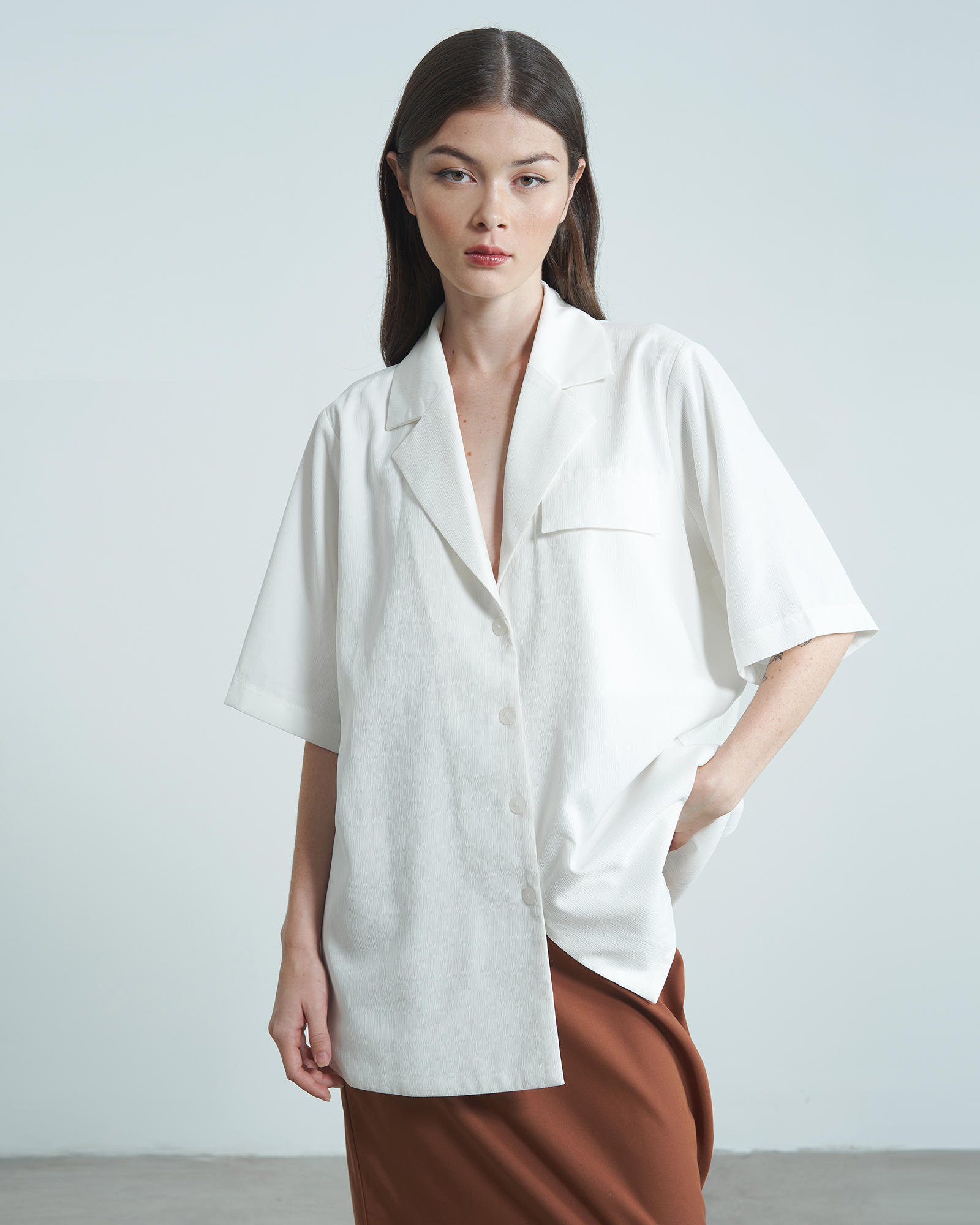 Áo Blazer nữ tay ngắn KHÂU BY CQ Elanie