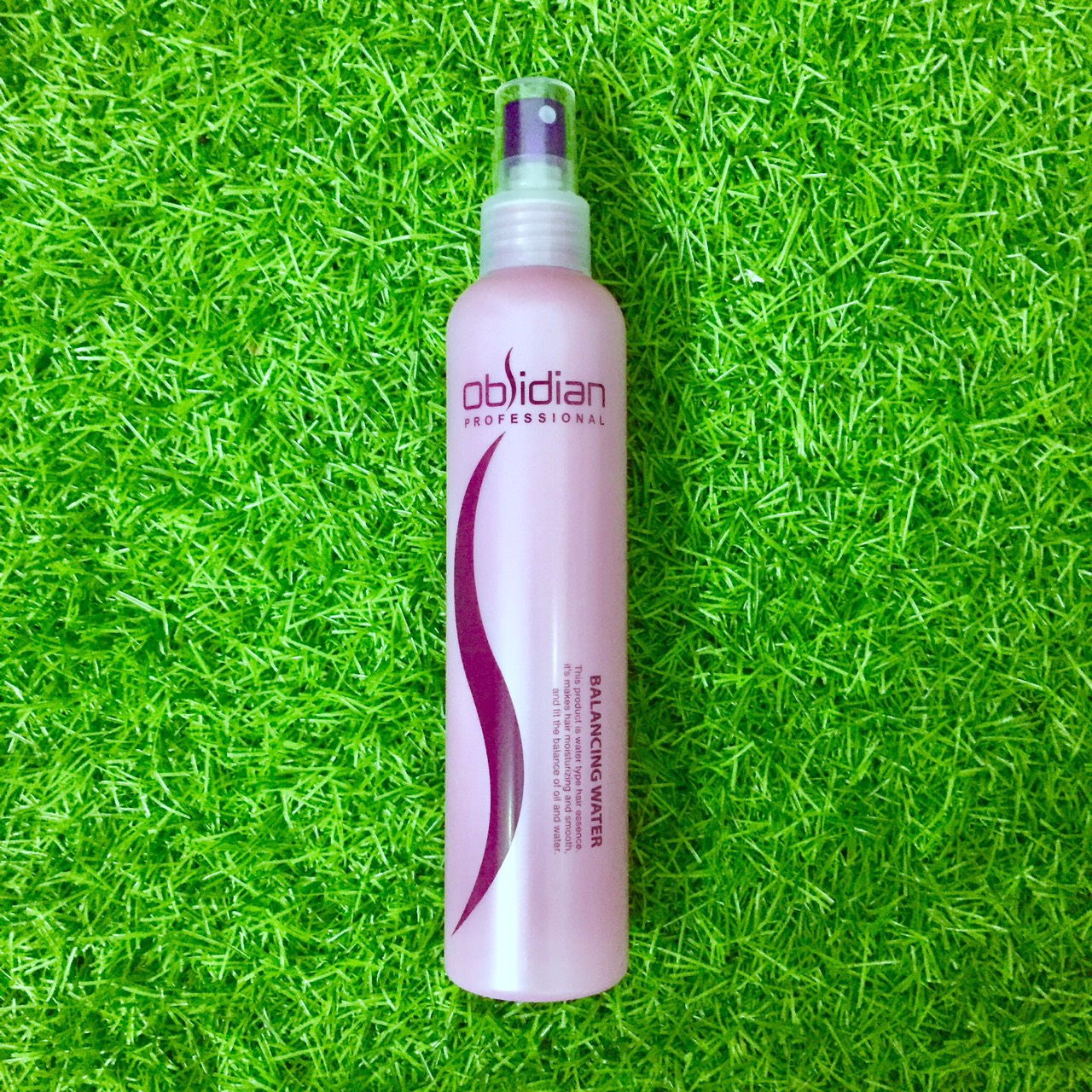Xịt dưỡng tóc Hoa Hồng Obsidian Balancing Water 250ml