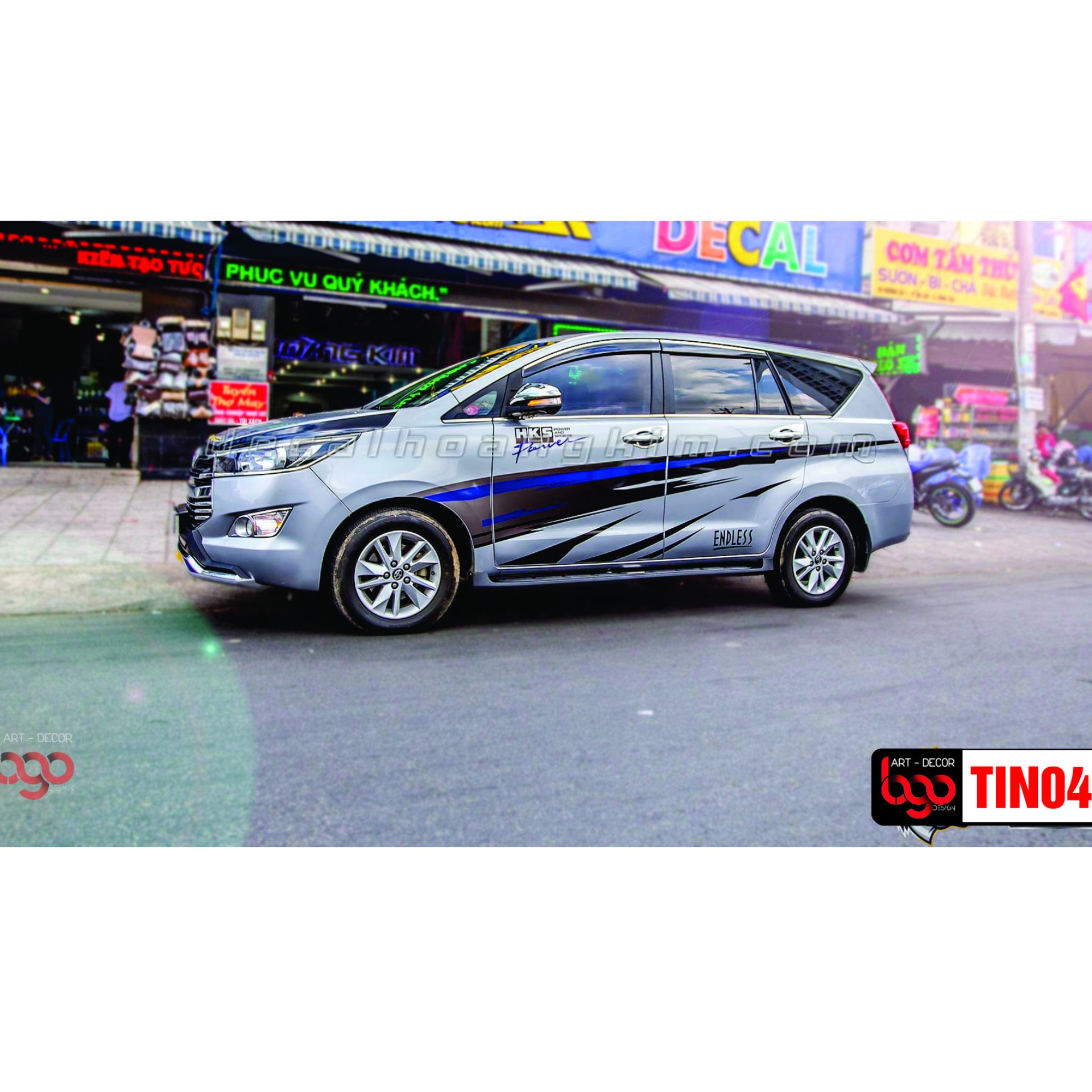 Tem Xe Innova – TIN043