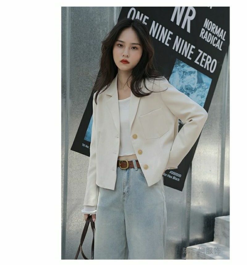áo khoác blazer dáng ngắn nữ