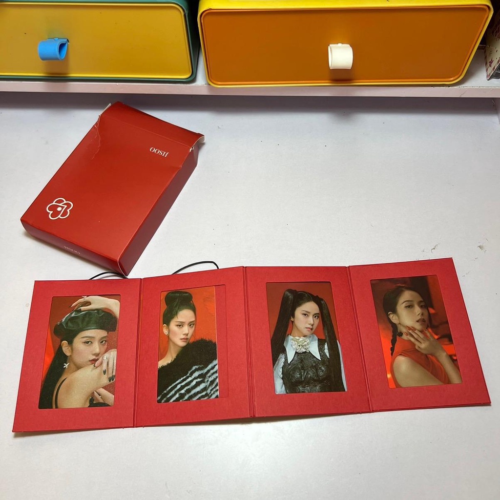 [ME] JISOO PHOTO CARD FOLDER (Set 4 card bo góc kèm folder Jisoo)