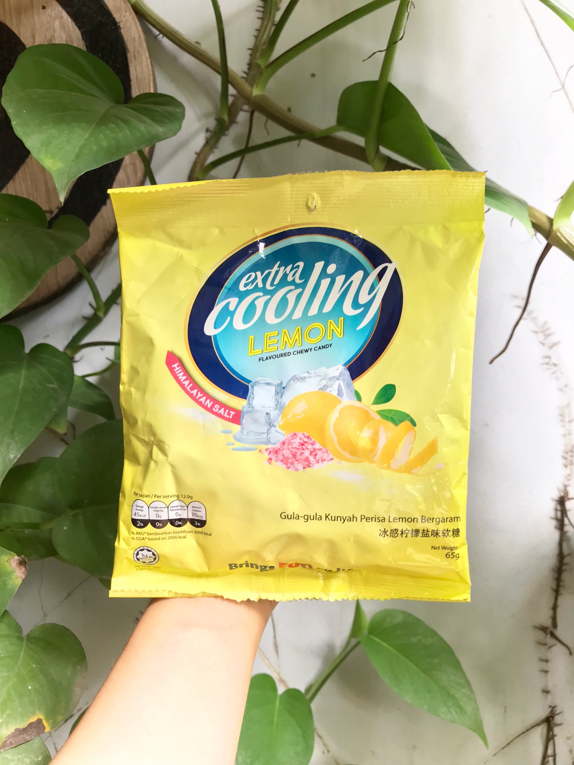 Kẹo Mềm Chanh Muối Extra Cooling - Extra Cooling Lemon Chewy Candy (Gói 65g)