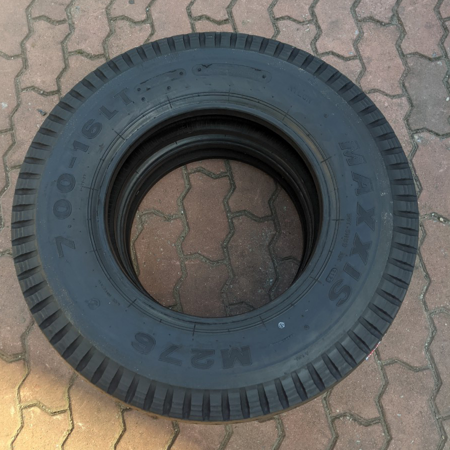 Lốp Maxxis 700-16 M276 16PR gai XUÔI