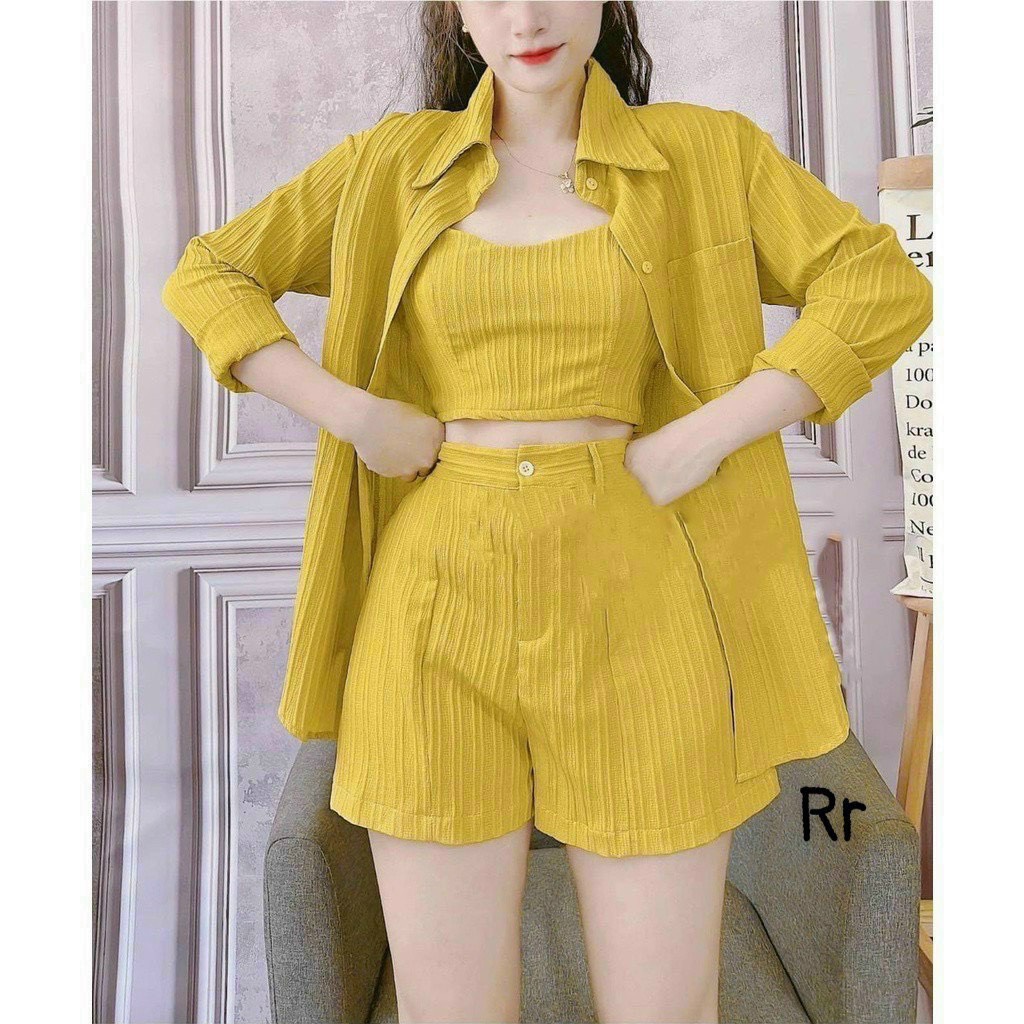Set thun gân áo crotop phối quần đùi cài nút có túi kèm khoác sơ mi ngoài cài nút năng động