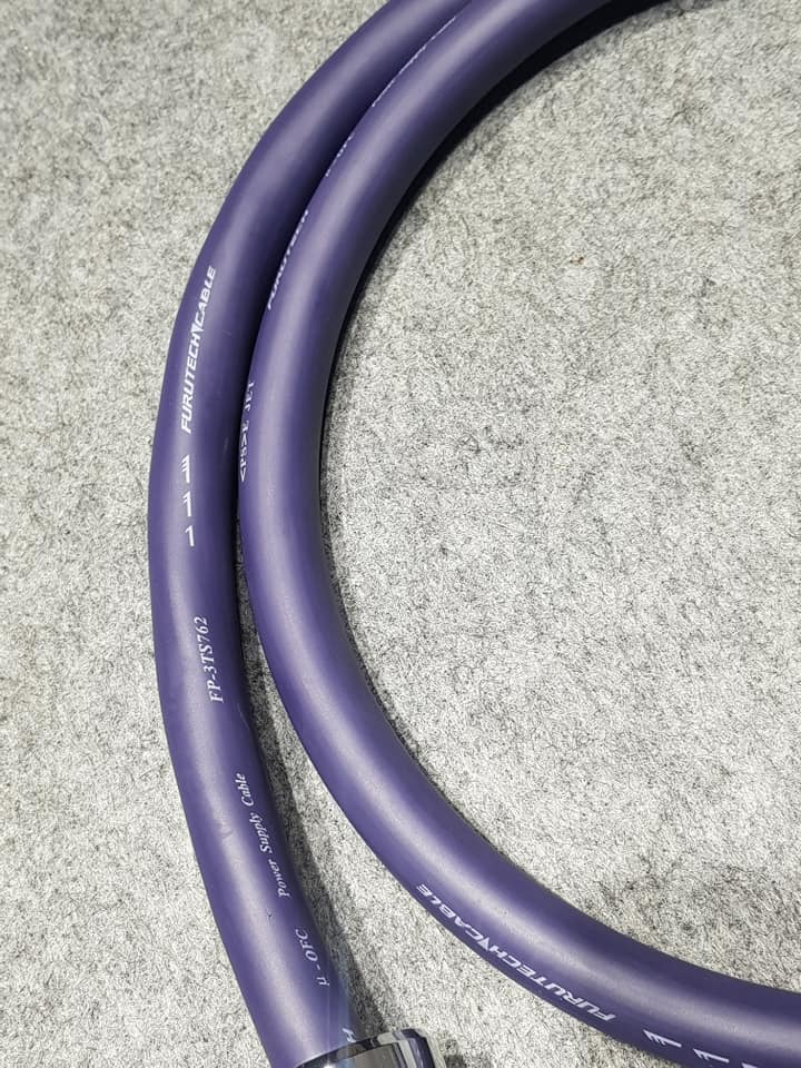 Dây nguồn Furutech FP 3TS762 gold
