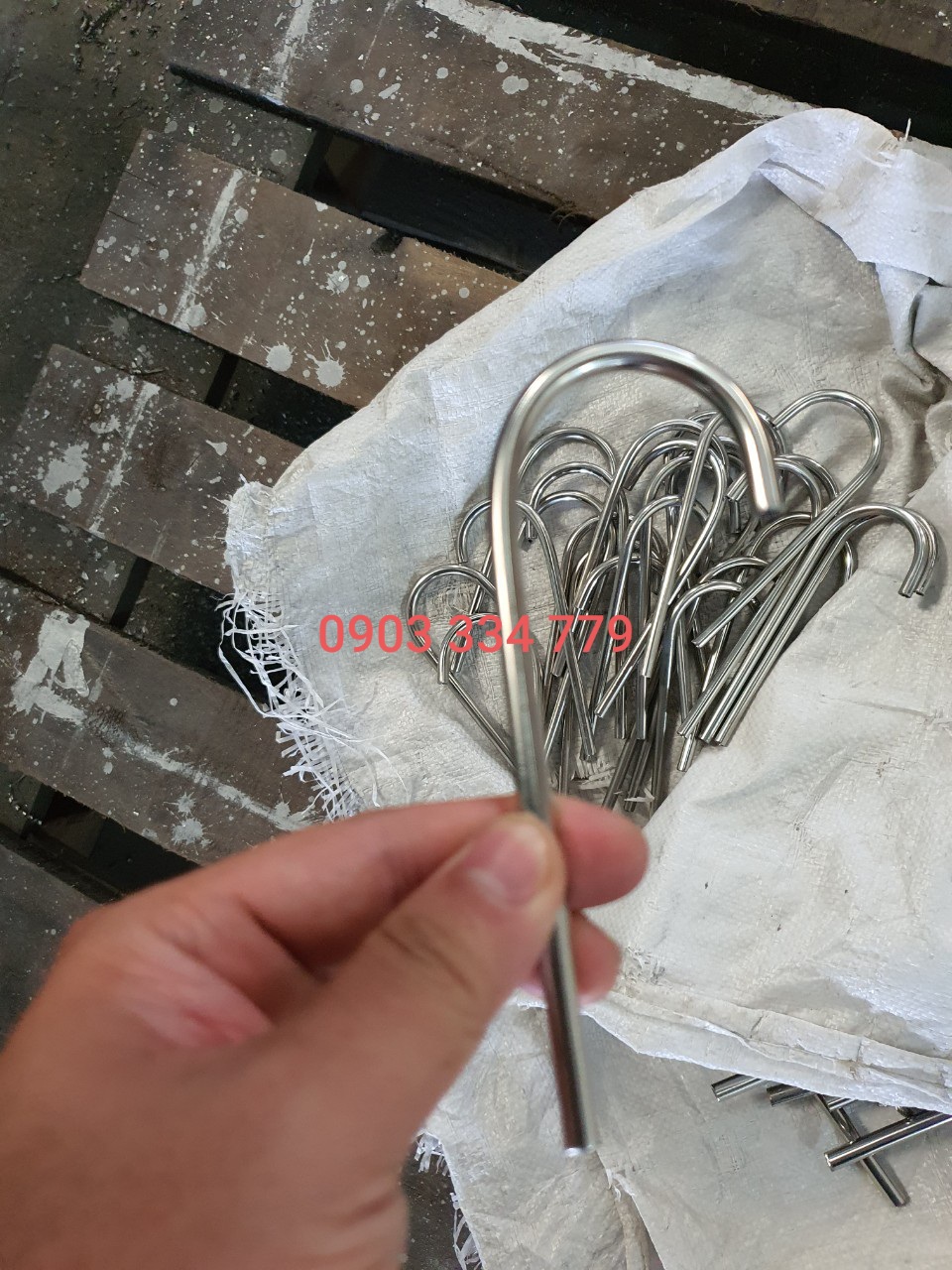 Vòi rót ruou inox 6mm 304 loại tốt