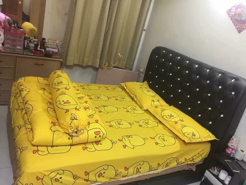 VỎ GỐI ÔM 35 X 100 CM MẪU VỊT VÀNG MỚI