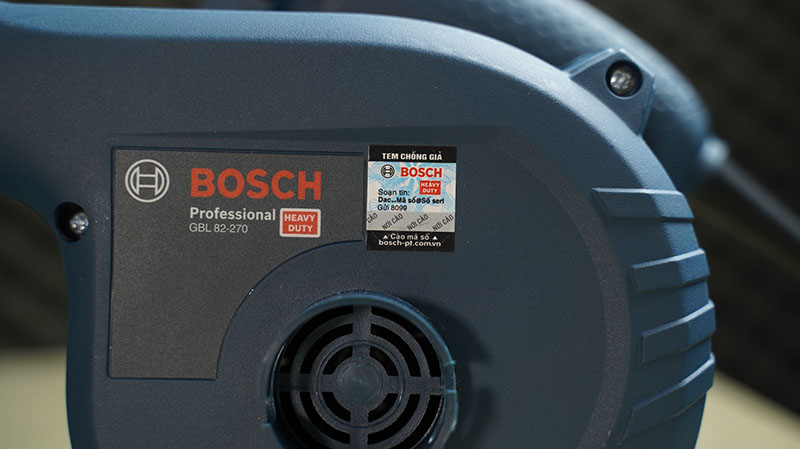 Máy thổi bụi Bosch GBL 82-270