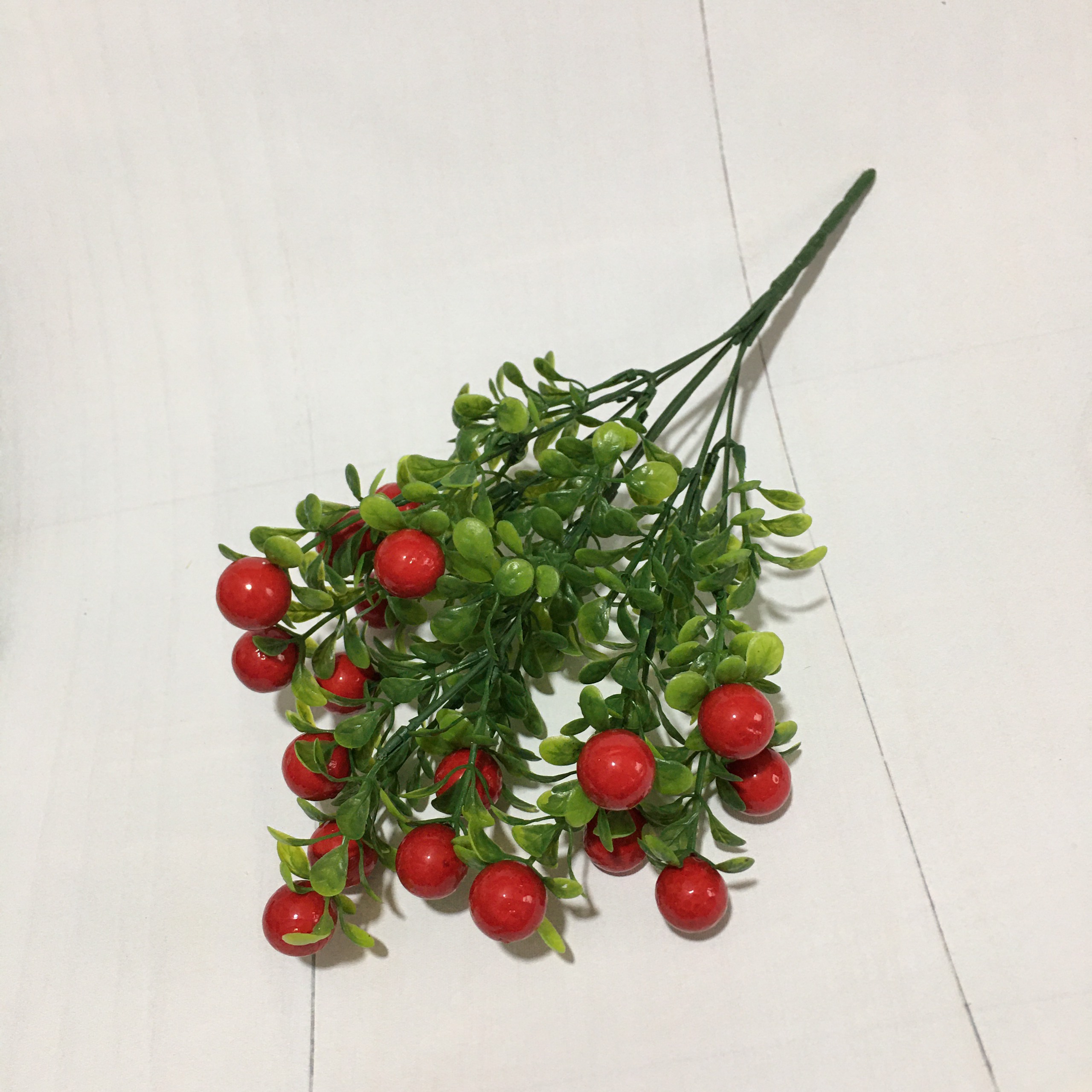 Cây nhựa chery đỏ - Cây Nhựa Cao Cấp