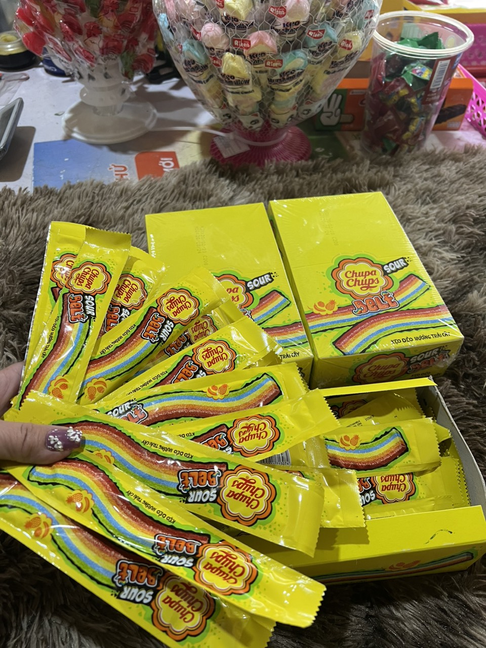 kẹo dẻo cầu vồng chupa chups hộp 46 thanh | Lazada.vn