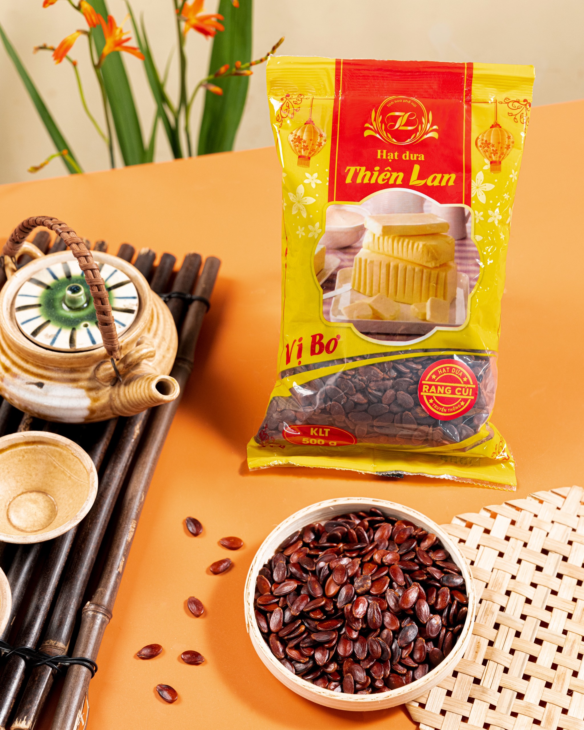 Hạt dưa sạch Thiên Lan vị bơ rang củi ( 500g)