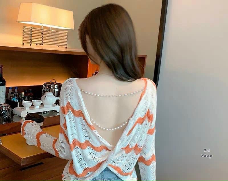 Áo len lưới xoắn lưng dây ngọc lượn sóng
