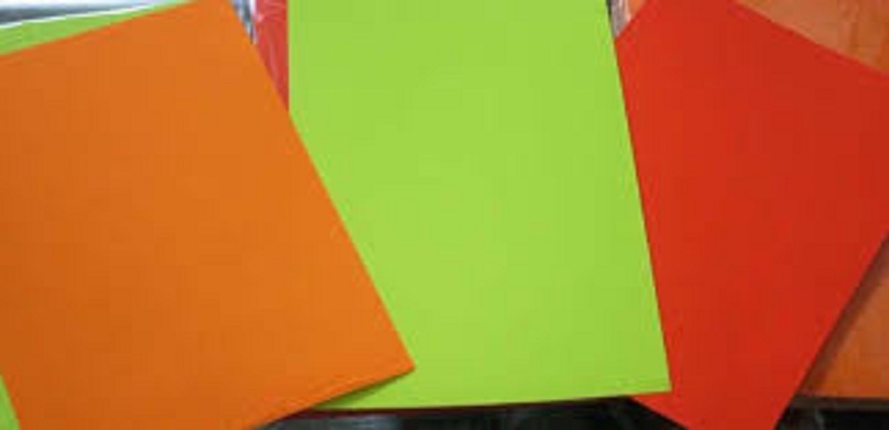 Giấy decal A4 dạ quang - Xấp 100 tờ