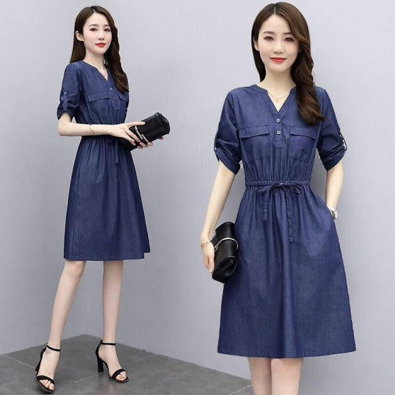 Đầm xòe xanh tay ngắn cổ v