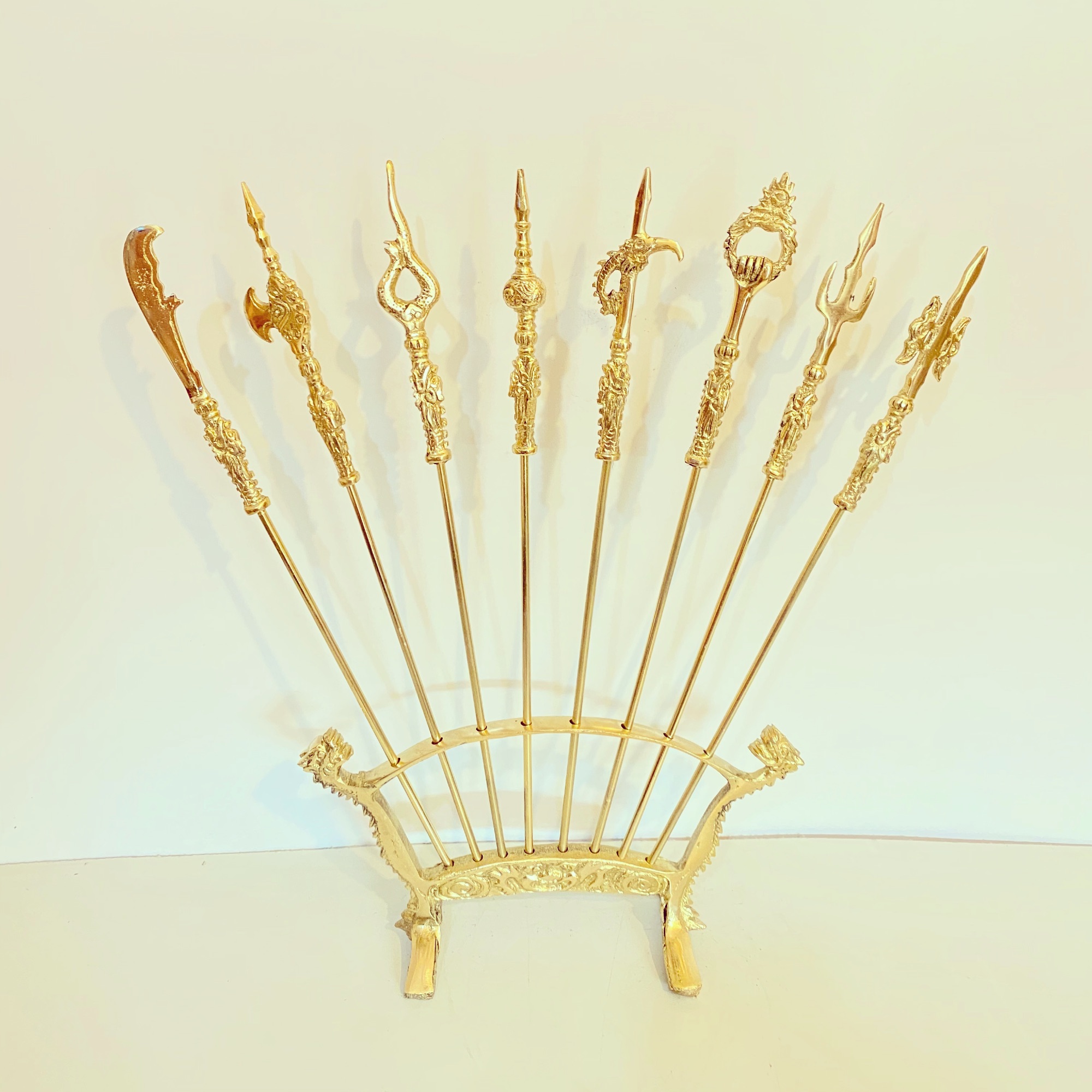 BÁT BỬU CỠ TO  65 cm CHẤT LIỆU BẰNG ĐỒNG 100% kích thước. 60cm nặng 3000gr phong thủy tài Lộc