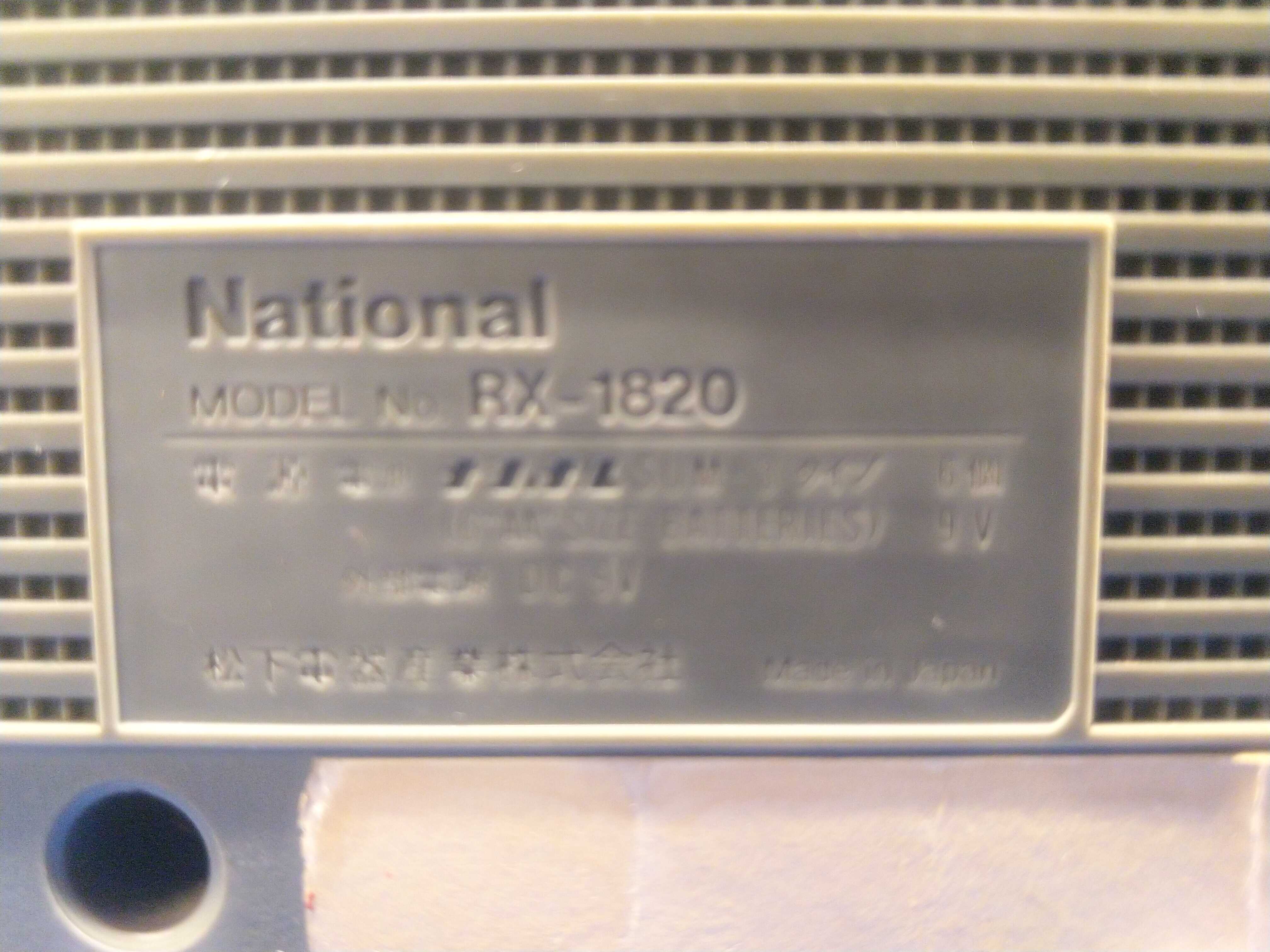 Đài National RX - 1820