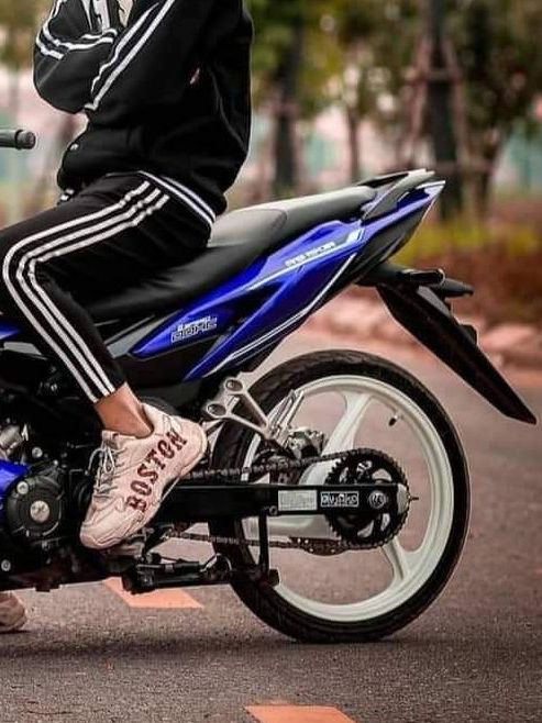 Tem Rời Winner X V2 Xanh Chỉ Trắng