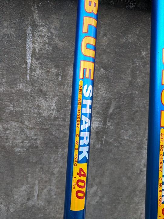 Cần câu tay Blue Shark 4m lóng dài