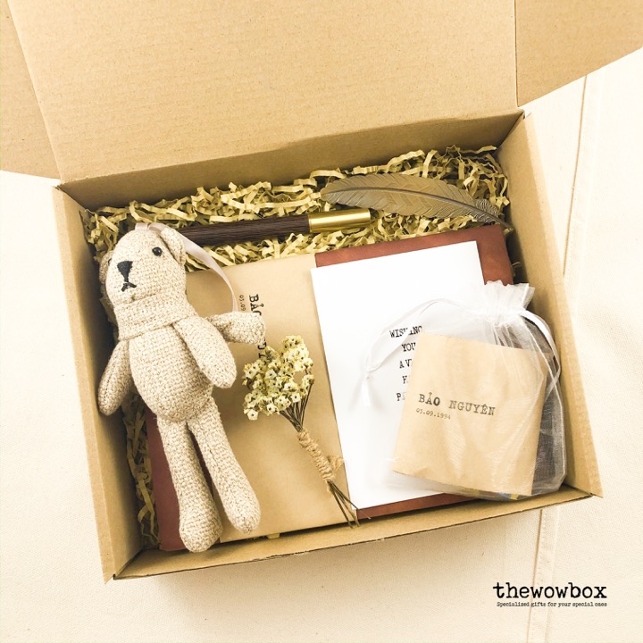 [Quà tặng bạn nam] THE NOBLE BOX – SỔ DA, BÚT GỖ, KẸP SÁCH