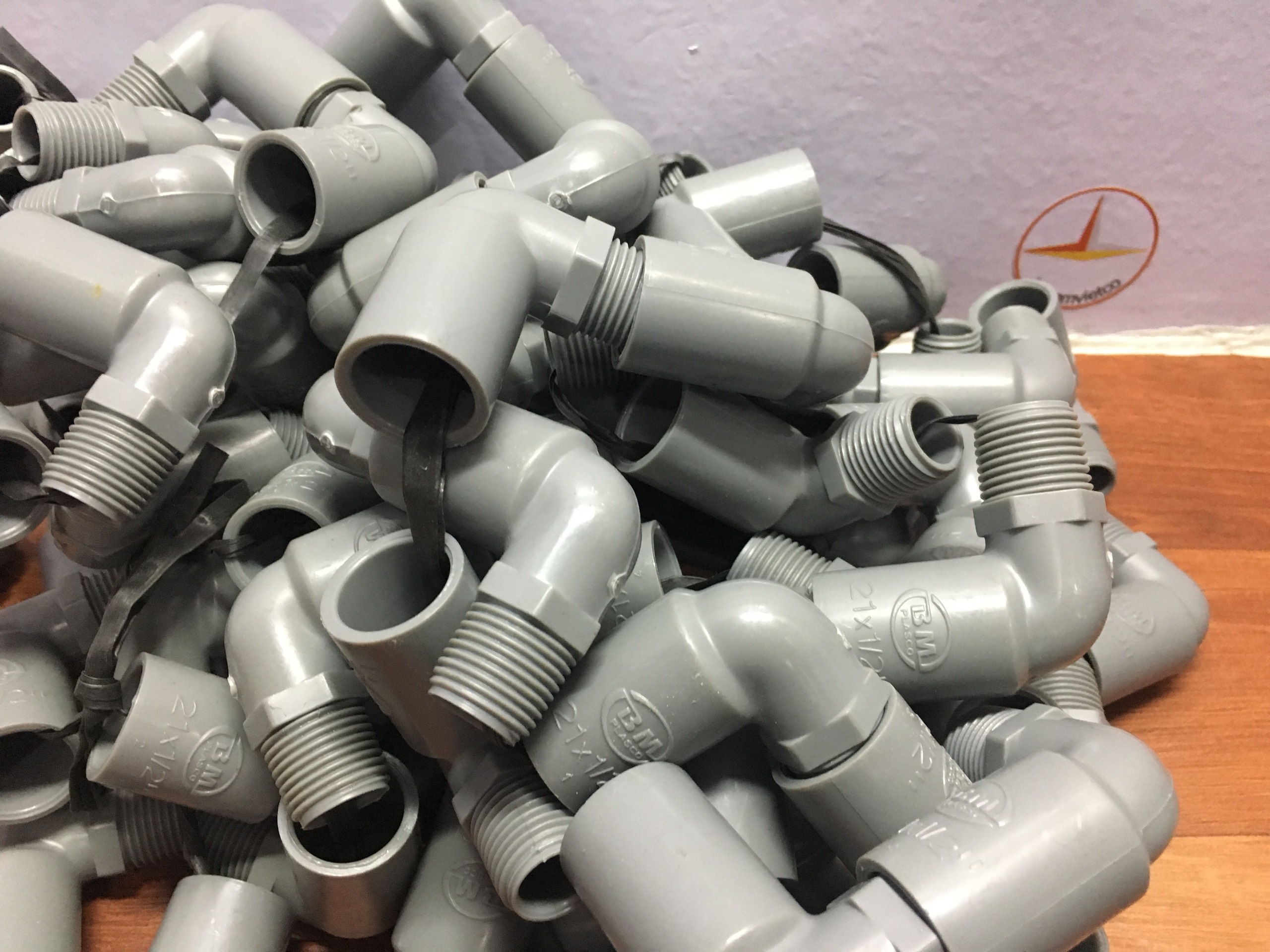 Phụ kiện ống nhựa PVC phi 21 Bình Minh( Co, nối, tê, lơi, ... )