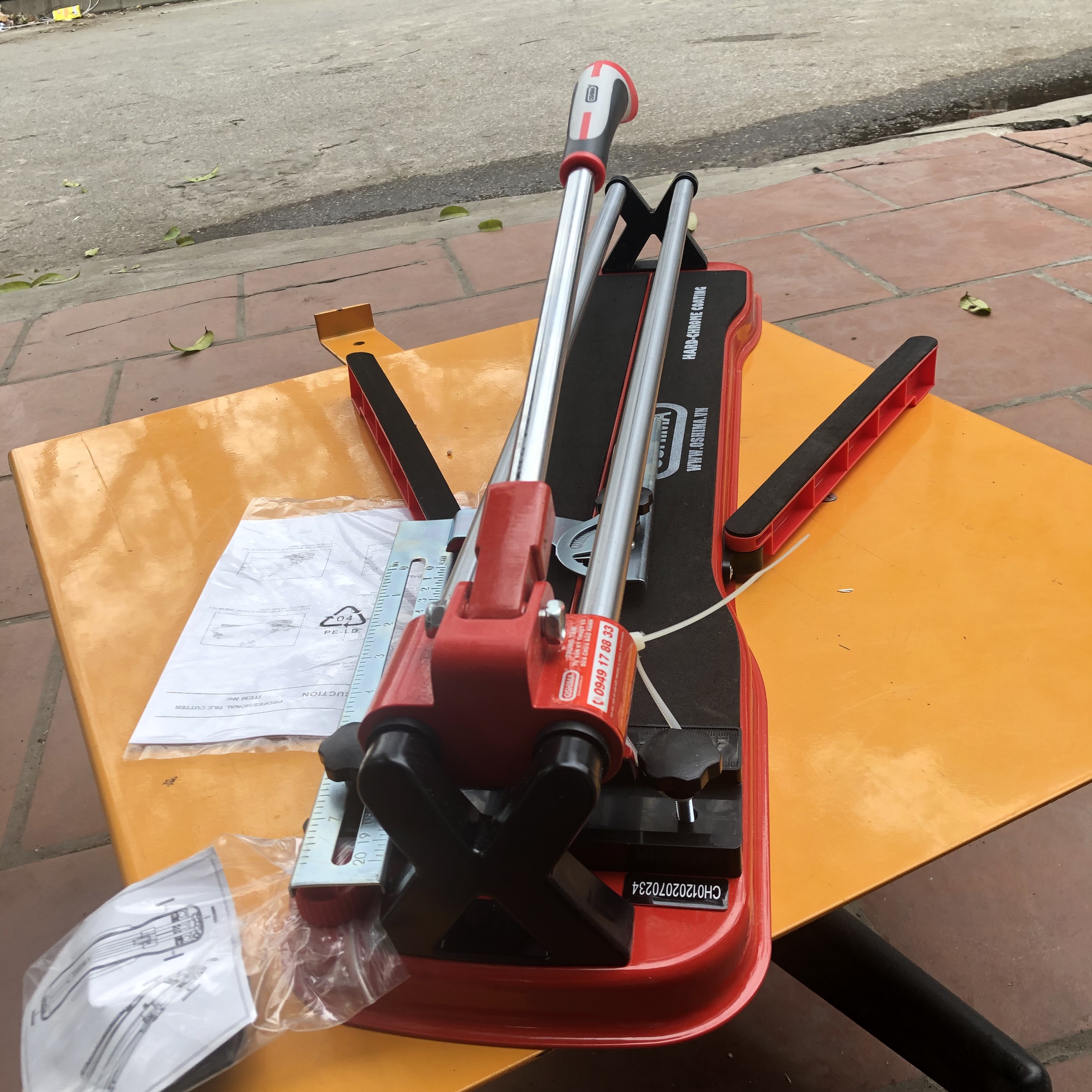 Máy Cắt Gạch Bàn Oshima 600mm BCG-600