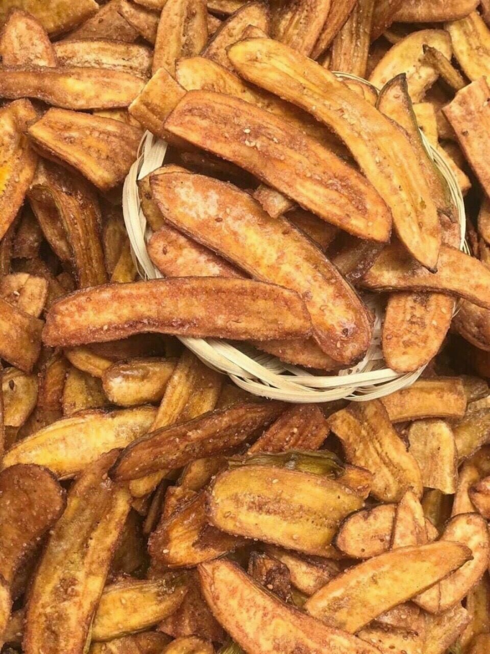 Chuối sấy mè gừng hũ pet